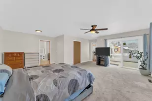 3349 E Puetz Rd, Oak Creek, WI 53154 - Photo 18