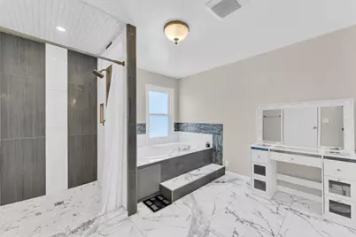 3349 E Puetz Rd, Oak Creek, WI 53154 - Photo 20