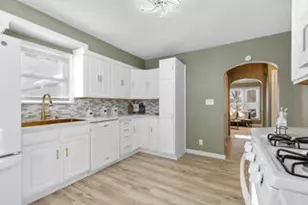 6234 N 105th St, Milwaukee, WI 53225 - Photo 18