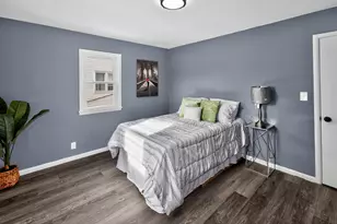 2220 W Neil Pl, Milwaukee, WI 53209 - Photo 14