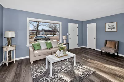 2220 W Neil Pl, Milwaukee, WI 53209 - Photo 2