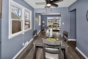 2220 W Neil Pl, Milwaukee, WI 53209 - Photo 10