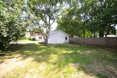 2220 W Neil Pl, Milwaukee, WI 53209 - Photo 30