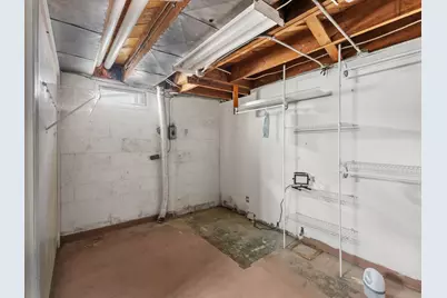 1101  Nagle Ave #1103, Manitowoc, WI 54220 - Photo 34