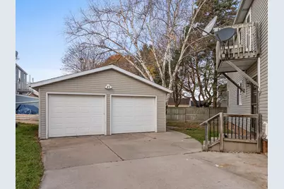 1101  Nagle Ave #1103, Manitowoc, WI 54220 - Photo 4