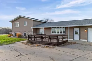 N30555 Church Hill Rd, Arcadia, WI 54612 - Photo 32