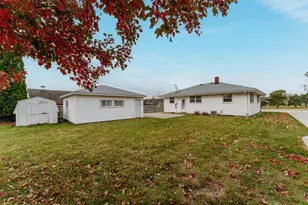 2327 Ohio St, Racine, WI 53405 - Photo 24