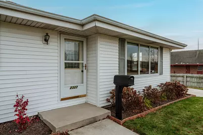 2327  Ohio St, Racine, WI 53405 - Photo 2