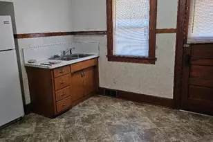 1926 Thurston Ave, Racine, WI 53403 - Photo 4