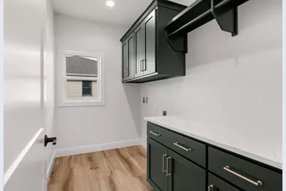 4313  Deerbrook Ln, Manitowoc, WI 54220 - Photo 16