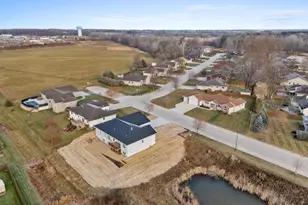 4313 Deerbrook Ln, Manitowoc, WI 54220 - Photo 46