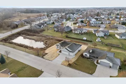 4313  Deerbrook Ln, Manitowoc, WI 54220 - Photo 44