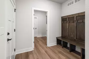 N50W19441 Tamarind Wy, Menomonee Falls, WI 53051 - Photo 12