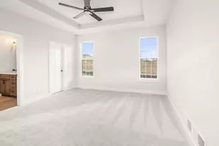 N50W19441 Tamarind Wy, Menomonee Falls, WI 53051 - Photo 14