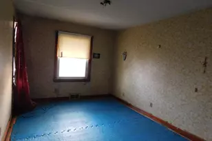 5011 N 47th St, Milwaukee, WI 53218 - Photo 8