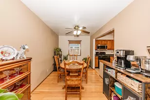 1023 Knollwood Dr, Saukville, WI 53080 - Photo 8