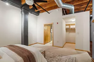 191 N Broadway, Milwaukee, WI 53202 - Photo 14