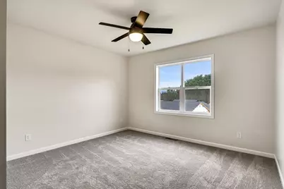 270  Southern Dr, Holmen, WI 54636 - Photo 18