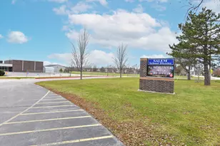 25011 87th St, Salem Lakes, WI 53168 - Photo 32