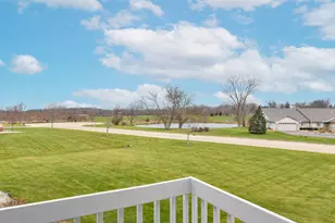 25011 87th St, Salem Lakes, WI 53168 - Photo 14