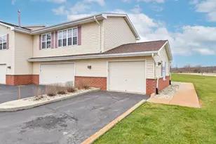 25011 87th St, Salem Lakes, WI 53168 - Photo 26