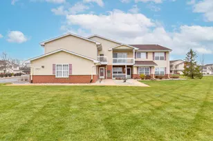 25011 87th St, Salem Lakes, WI 53168 - Photo 2