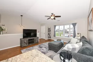 25011 87th St, Salem Lakes, WI 53168 - Photo 8