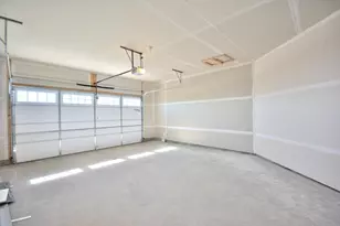 N53W19710 Kingair Dr, Menomonee Falls, WI 53051 - Photo 32