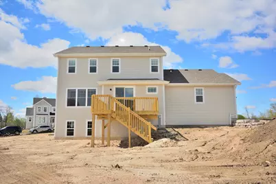 8246 W Bluebird Ct, Mequon, WI 53097 - Photo 2