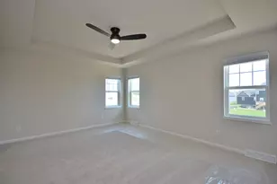 8246 W Bluebird Ct, Mequon, WI 53097 - Photo 24