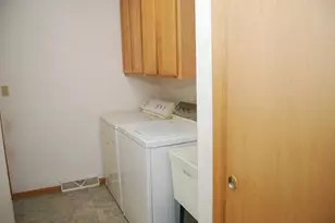 7210 Badger Ln, Wayne, WI 53002 - Photo 24