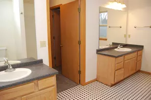 7210 Badger Ln, Wayne, WI 53002 - Photo 16