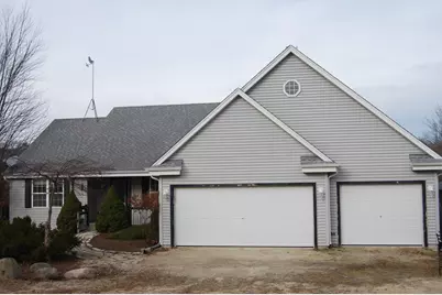 7210  Badger Ln, Wayne, WI 53002 - Photo 36