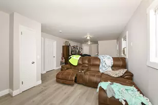 337 S 8th St, Delavan, WI 53115 - Photo 4