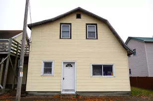 321 E Washington St, Prairie Du Chien, WI 53821 - Photo 8