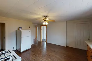 321 E Washington St, Prairie Du Chien, WI 53821 - Photo 18