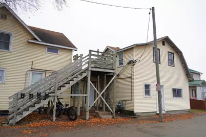 321 E Washington St, Prairie Du Chien, WI 53821 - Photo 10