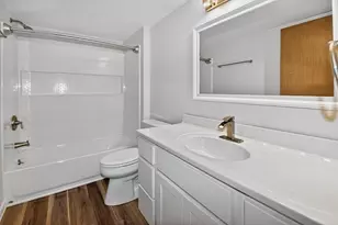 2116 Woodburn Rd, Waukesha, WI 53188 - Photo 14