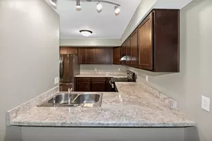 2116 Woodburn Rd, Waukesha, WI 53188 - Photo 6