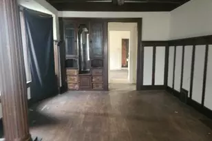 1537 N 37th St, Milwaukee, WI 53208 - Photo 2