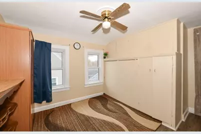4747 S 21st St, Milwaukee, WI 53221 - Photo 14