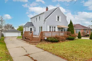 4747 S 21st St, Milwaukee, WI 53221 - Photo 2