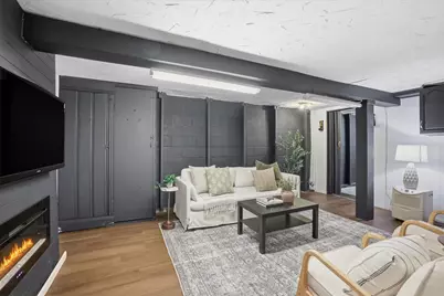 4512 N 105th St, Wauwatosa, WI 53225 - Photo 14