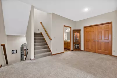 285  Cardinal Ridge Dr, Pewaukee, WI 53072 - Photo 22