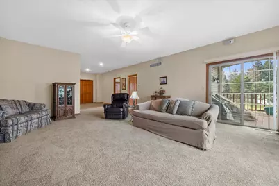 285  Cardinal Ridge Dr, Pewaukee, WI 53072 - Photo 18