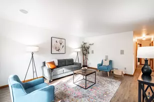 4604 Olive St, Racine, WI 53405 - Photo 10