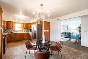 4604 Olive St, Racine, WI 53405 - Photo 8