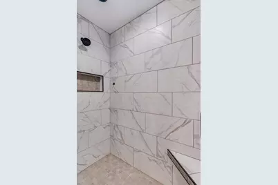 1506  Bridger Dr, Holmen, WI 54636 - Photo 10