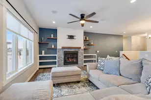 1506 Bridger Dr, Holmen, WI 54636 - Photo 4