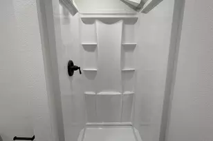 3157 S 8th St, Milwaukee, WI 53215 - Photo 14